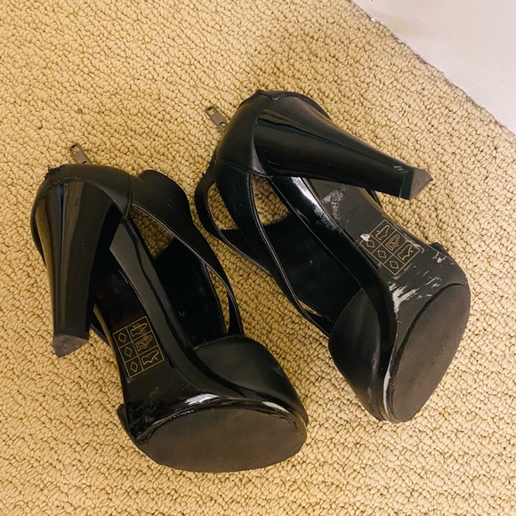 ALDO black high heel - Picture 3 of 5